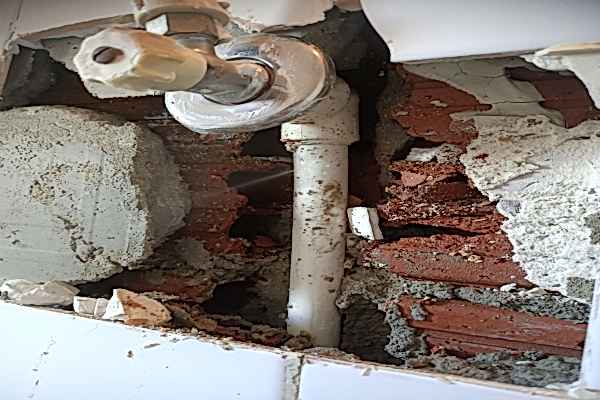 Etiler Su Kaçağı Tespiti | Burak Tesisat ile Kırmadan Kaçak Bulma