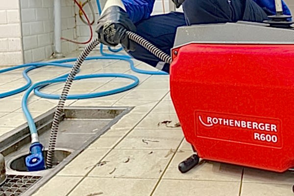 Robotla Tıkalı Kanal Açma